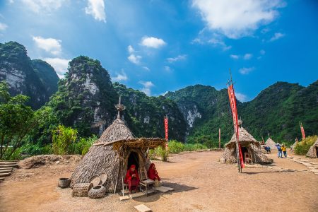 Parts of the movie ‘Kong: Skull Island’ were filmed in Ninh Bình.