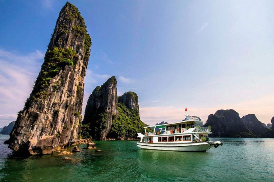 Lan Ha Bay overnight on 5 stars Cruise